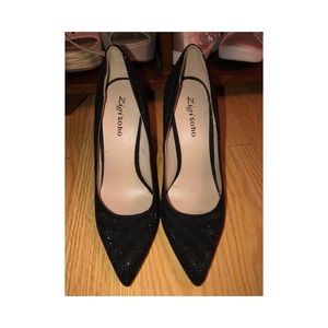 ZIGI Soho Black Taran Pumps